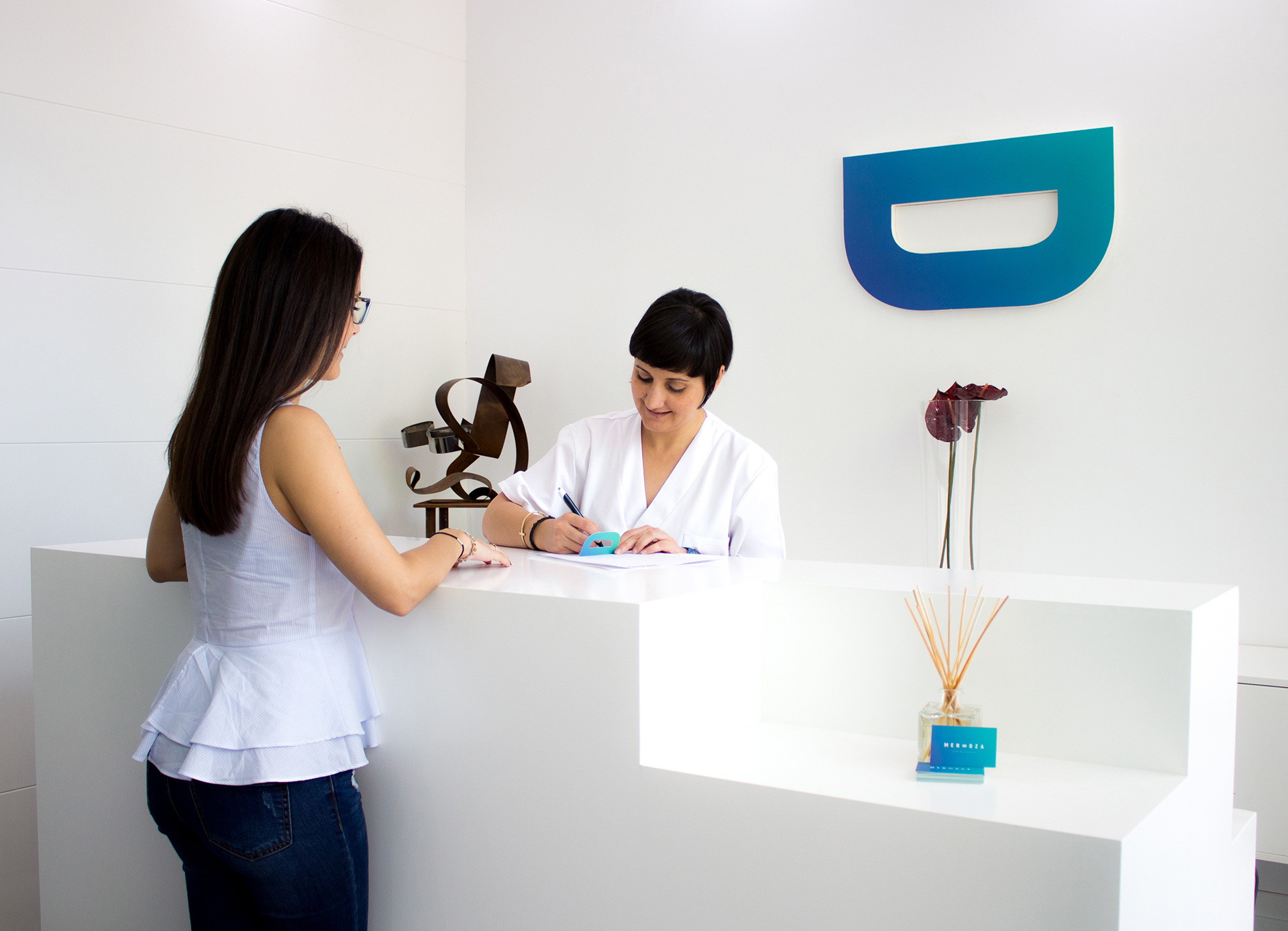 Centro Dental Mendoza by Chillypills - Creative Work - $i