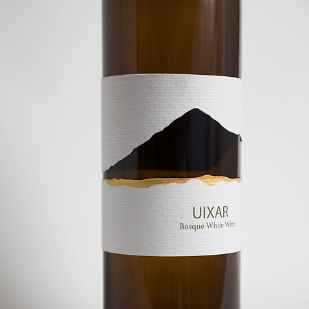 Label and packaging design for Txakoli Uixar