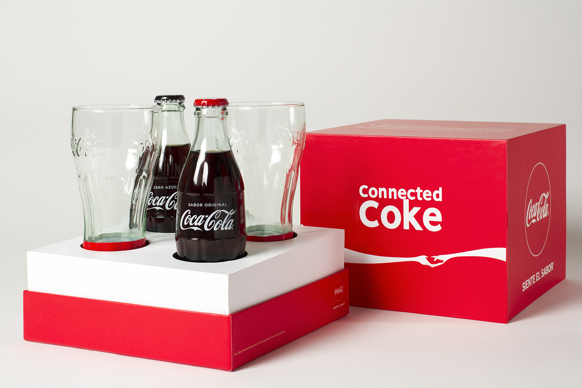 Connected Coke by Andtonic - Creative Work - $i