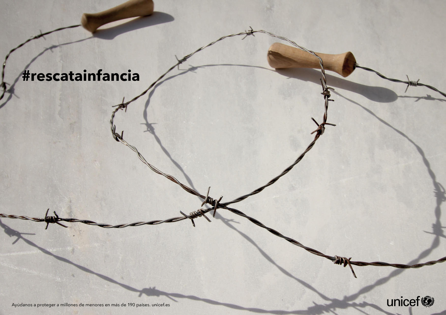 #rescatainfancia  by Lara Lussheimer - Creative Work - $i