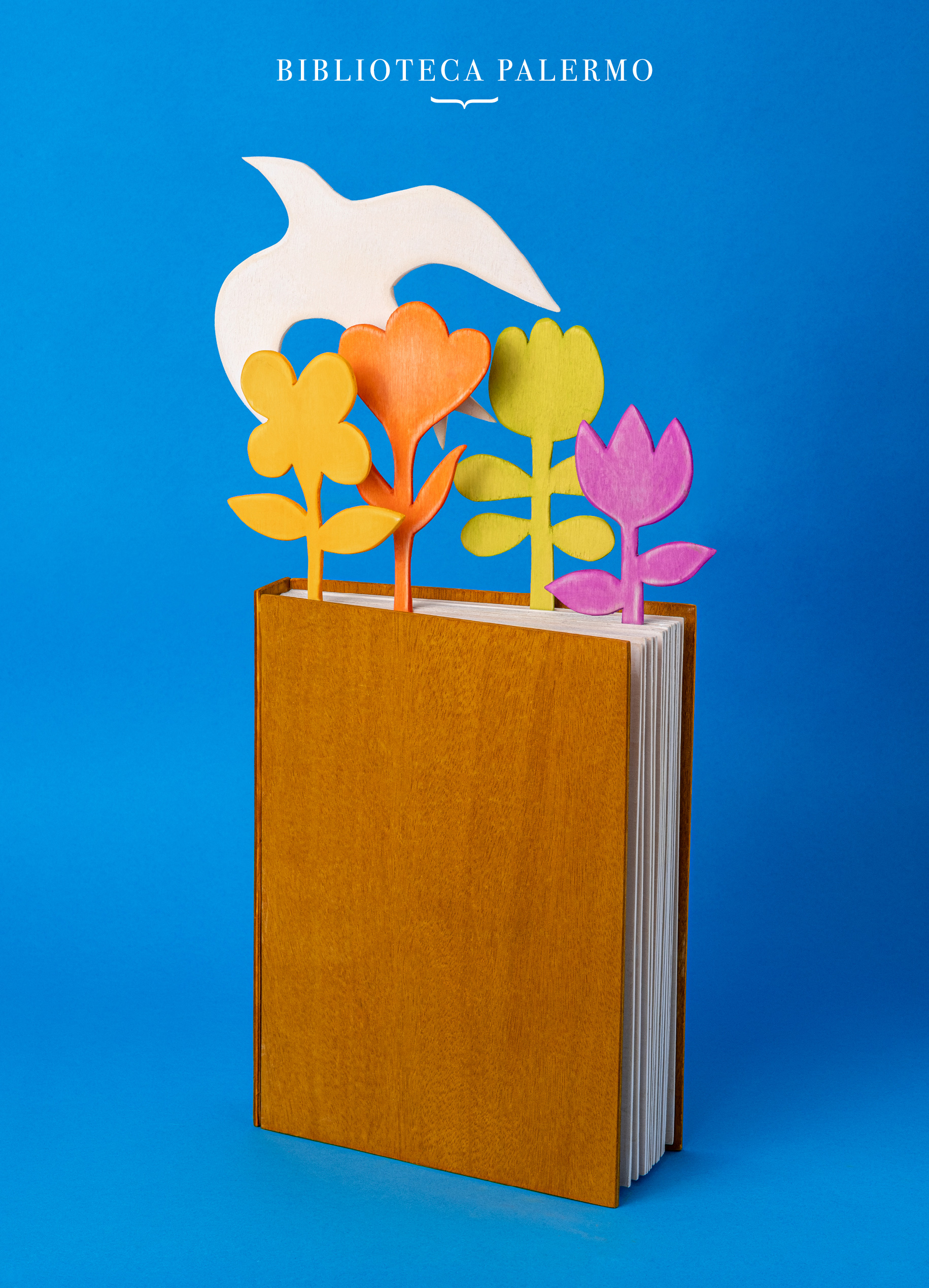 Biblioteca Palemo 'Libro florido' by Estudio Pep Carrió - Creative Work